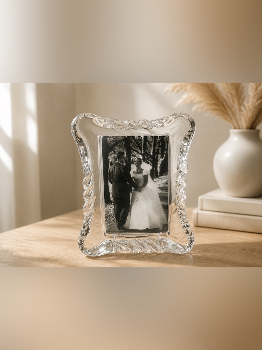Mikasa Twisted Glass Photo Frame/Vintage Japan/7"Hx5"W/3"x5" Photo